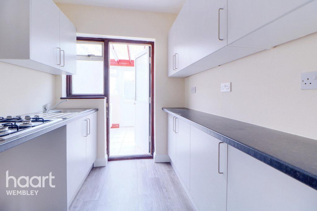 Alperton 3 bed end of terrace house for sale £550,000