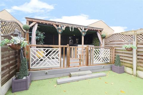37 Eglinton Road, Swanscombe, DA10 0HS