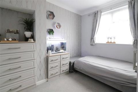 37 Eglinton Road, Swanscombe, DA10 0HS