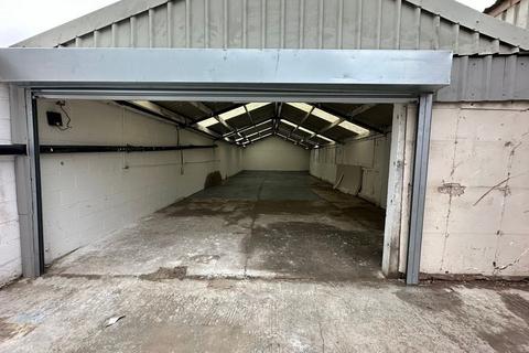 Warehouse to rent, Colwick Industrial Estate, Private Road 4, Nottingham, NG4