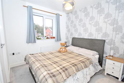 10 Yarrow Place, Ampthill, Bedford, MK45 2HG