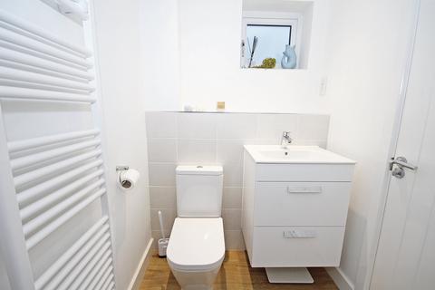 10 Yarrow Place, Ampthill, Bedford, MK45 2HG