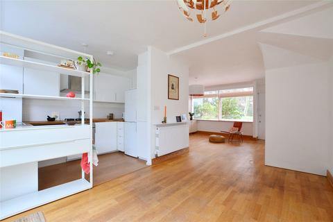 3 bedroom terraced house to rent, The Hall, Foxes Dale, London, SE3