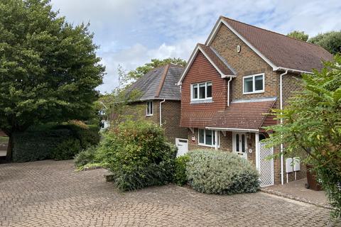3 bedroom detached house for sale, 15 Beachy Head Road, Eastbourne BN20