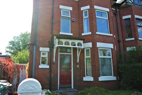 7 bedroom semi-detached house to rent, Everett Road, Manchester M20