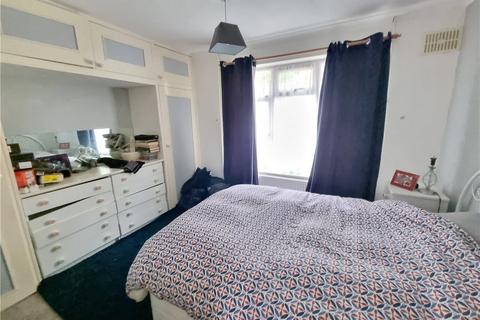 108 Barnfield Road, Orpington, BR5 3LT