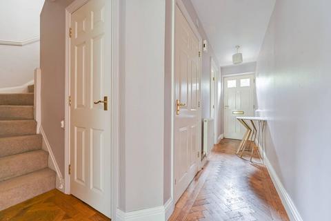 2 bedroom cottage for sale - Henry Tate Mews, Streatham Common, London, SW16