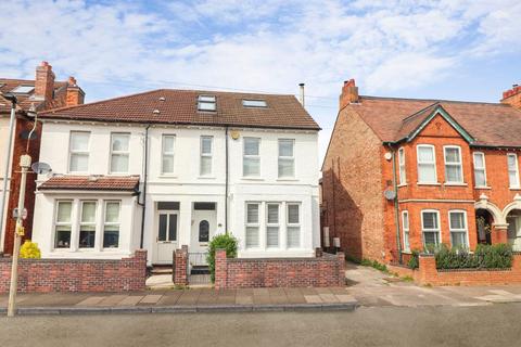 5 bedroom semi-detached house for sale, Campbell Road, Bedford