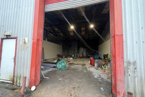 Warehouse to rent, Colwick Industrial Estate, Private Road 4, Nottingham, NG4