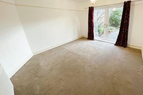 Bryn Siriol Argoed Avenue, New Brighton, Mold, CH7 6QL