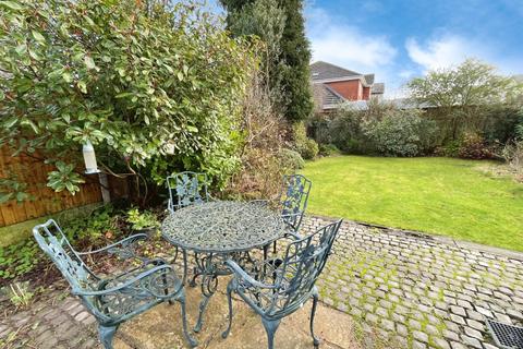 Bryn Siriol Argoed Avenue, New Brighton, Mold, CH7 6QL