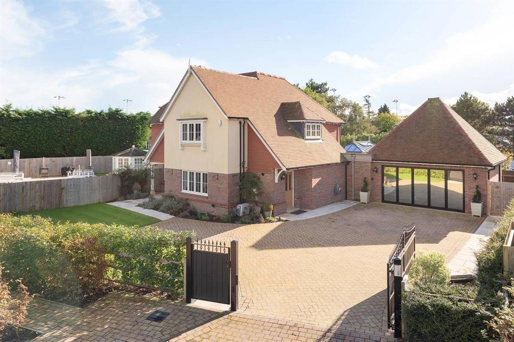 Polo Field Drive, Canterbury 5 bed detached house for sale £1,300,000