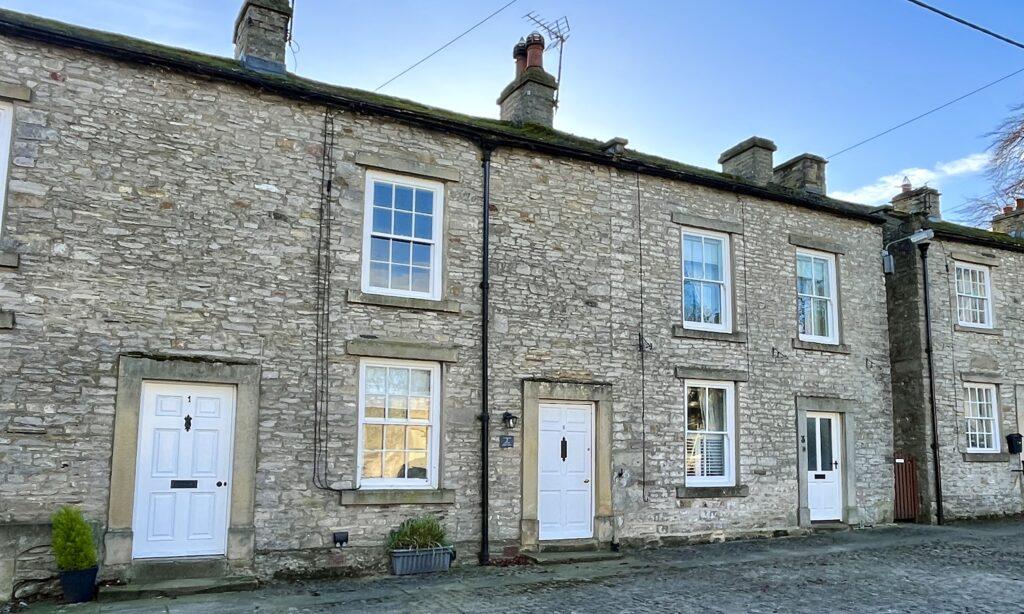 The Hideaway, 2 West End, Middleham, Leyburn, North Yorkshire 2 bed