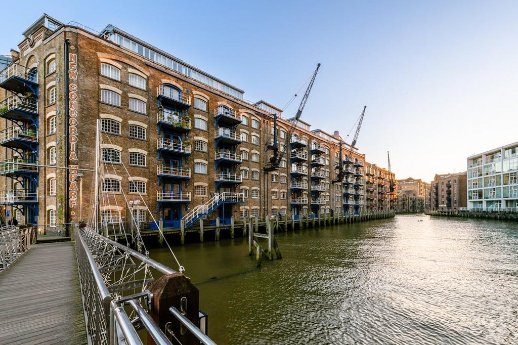 St Saviours Wharf 6  28.jpg
