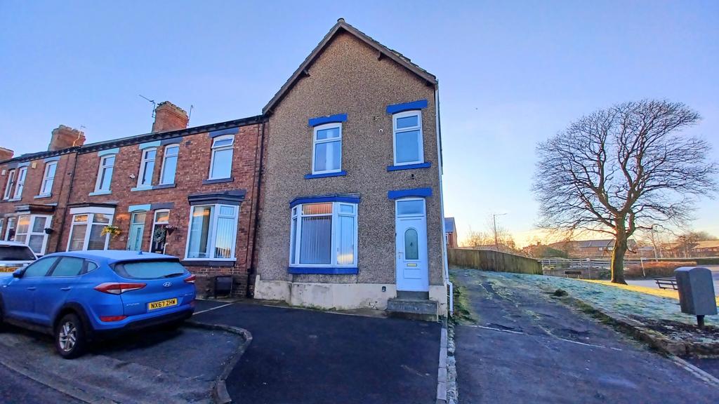 Salisbury Place, Auckland... 3 bed end of terrace house £600