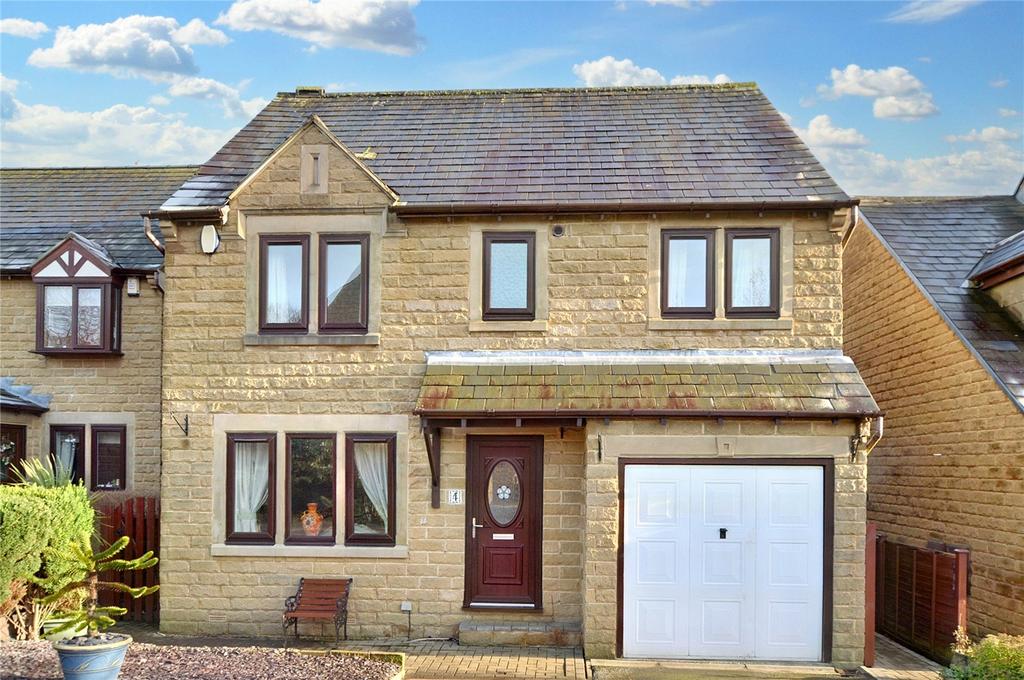 Sheridan Close, Pudsey, West Yorkshire 4 bed detached house for sale