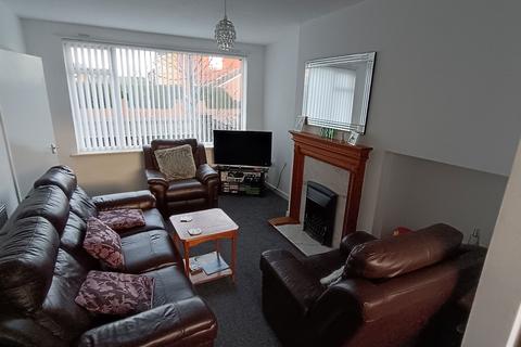 3 bedroom semi-detached house for sale, Bathgate Avenue, Sunderland, Tyne and Wear, SR5 4RD