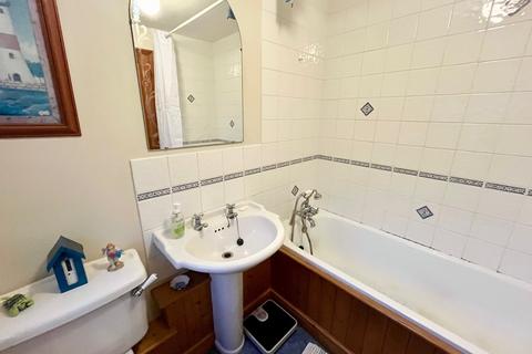 69 Central Road, Leiston, IP16 4DD