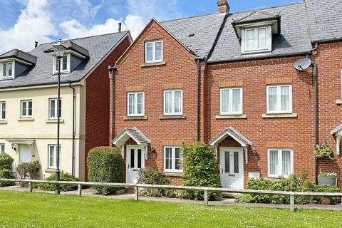 40 Fleming Way, Exeter, EX2 4TP