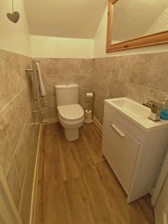 40 Fleming Way, Exeter, EX2 4TP