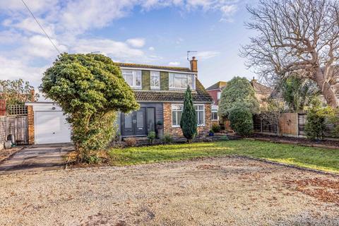 4 bedroom detached house for sale, Havant Road, Hayling Island, Hampshire
