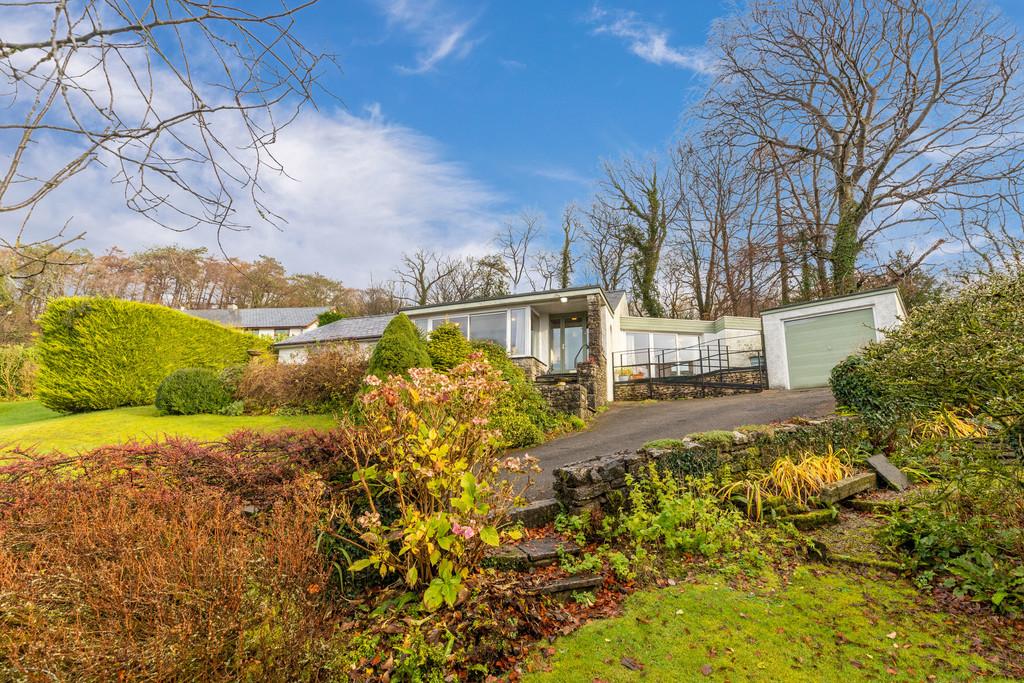Erquy, Brigsteer Road, Levens, Kendal, Cumbria LA8 8NU 4 bed detached