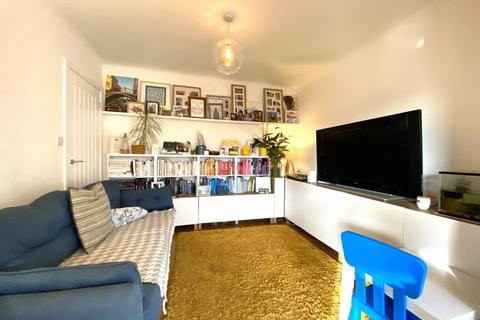 144a Albert Road, Poole, BH12 2HA