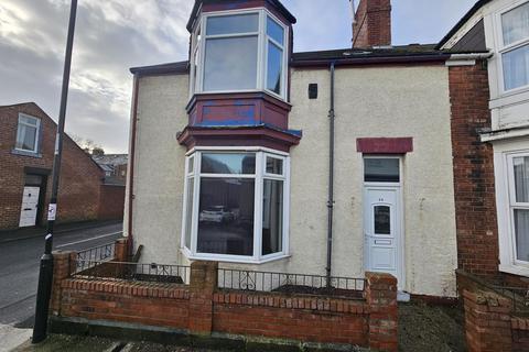 3 bedroom end of terrace house to rent, The Hastings , Sunderland