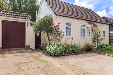 3 bedroom detached bungalow for sale, Furnace Lane, Horsmonden, Tonbridge, Kent
