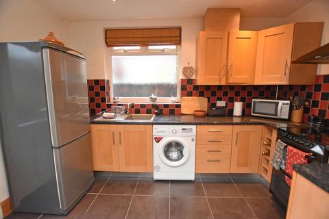 3 bedroom semi-detached house for sale, Moorland Road, Scarborough YO12