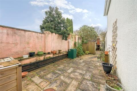 1 Saunders Mews, Winkleigh, EX19 8UB