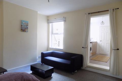 undefined, Edward Street, Luton, Bedfordshire