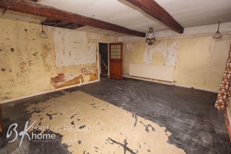 Carbrook House, Broad Lane, Rochdale OL16 4PG 3 bed cottage for sale