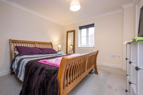 1 Carp Road, Calne, SN11 9UE