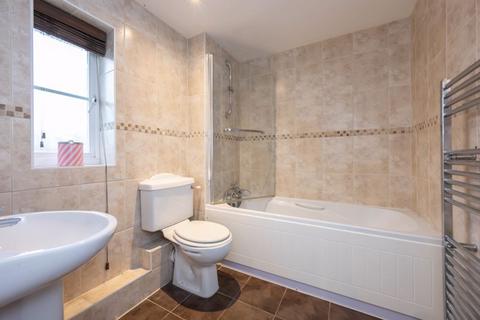 1 Carp Road, Calne, SN11 9UE
