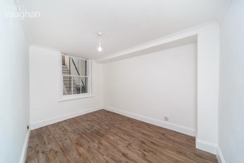 2 bedroom flat to rent, Gladstone Terrace, Brighton BN2