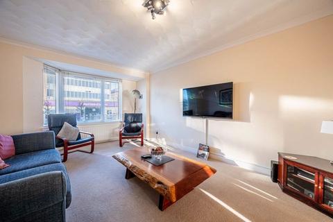 2 bedroom flat for sale, Hamilton Road, Motherwell