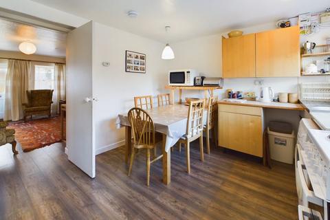 2 bedroom end of terrace house for sale, Crown Cottages, Llangattock, Crickhowell