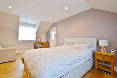 20 Fanshawe Road, Thame, OX9 3LF