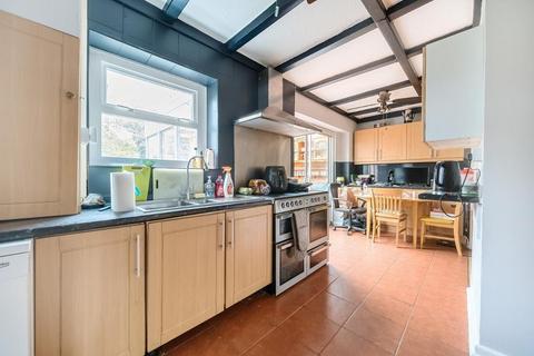 40 Orchard Road, South Croydon, CR2 9LU