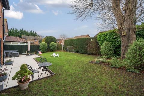 54 Maywater Close, South Croydon, CR2 0RS