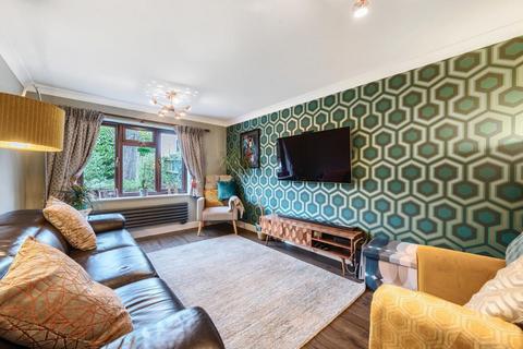 54 Maywater Close, South Croydon, CR2 0RS