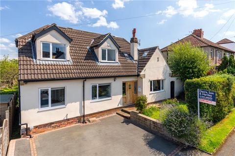 3 bedroom detached house for sale, Strathmore Road, Ben Rhydding, Ilkley, West Yorkshire, LS29