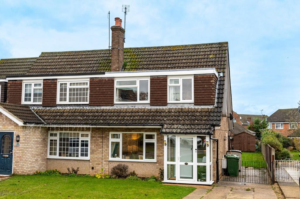 Barnston Green, Barnston, Dunmow, Essex 3 bed semidetached house for