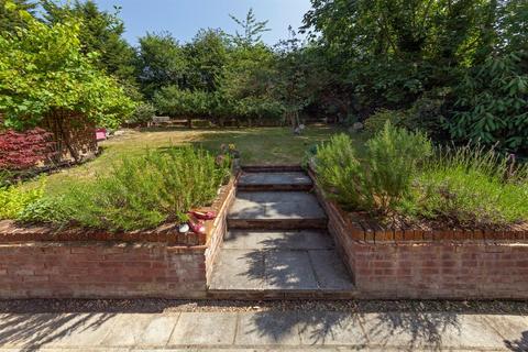52 Balmore Drive, Caversham, Reading, RG4 8NN