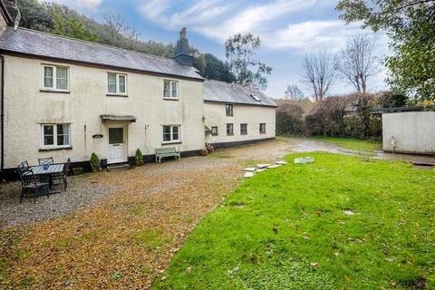 5 bedroom semi-detached house for sale, Derby Road, Kingsbridge