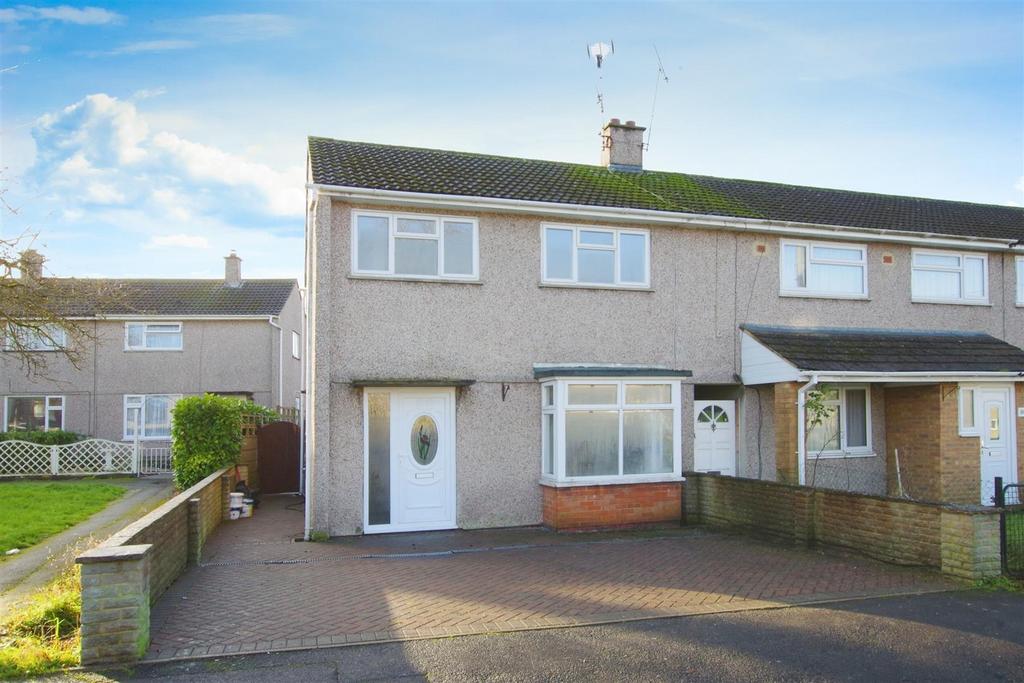 Carstairs Avenue, Swindon SN3 3 bed end of terrace house for sale £