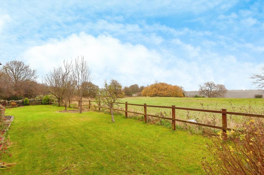 Roker Lane, Pudsey 3 bed detached bungalow for sale £395,000