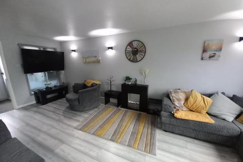 3 Main Drive, Morfa Bychan, Porthmadog, LL49 9YG