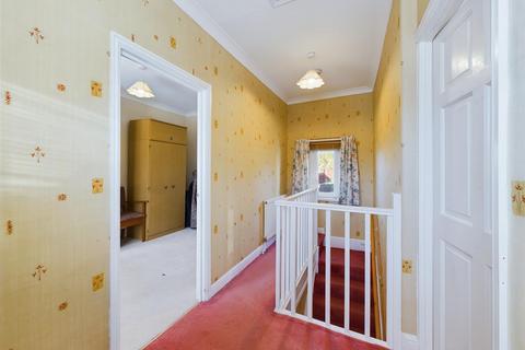 4 Dandorlan Road, Burry Port, SA16 0RA